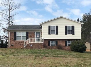 211 Cane Creek Rd, Lexington, NC 27292