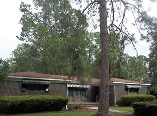 1008 Suwanne Dr, Waycross, GA 31501