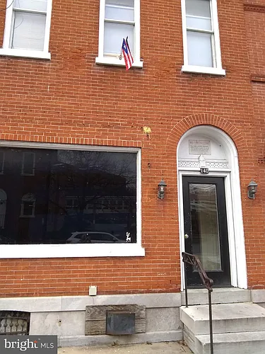 140 S Queen St #5B Photo 1