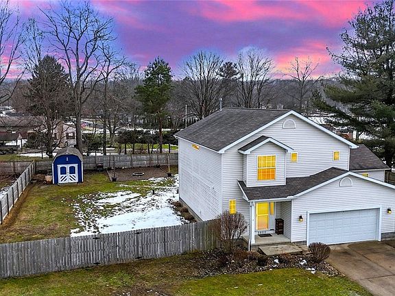 2nd image of 3880 Selnik Rd