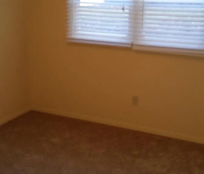 4810 Orchard Ave — Photo 13