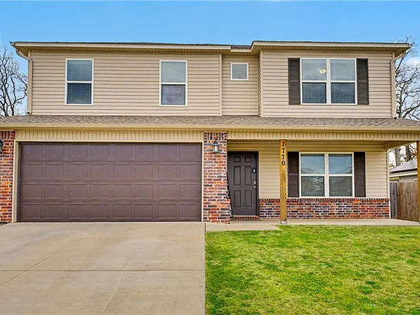 1770 Hermitage Dr, Centerton, AR 72719