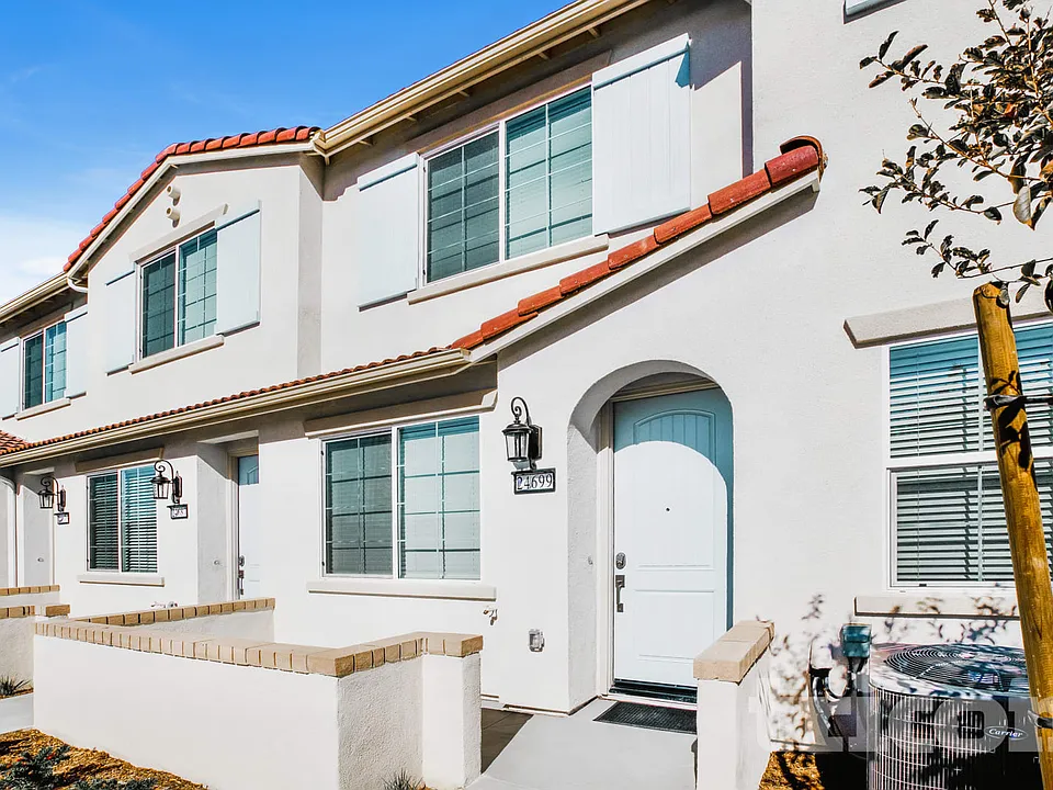 24699 Amor Ct