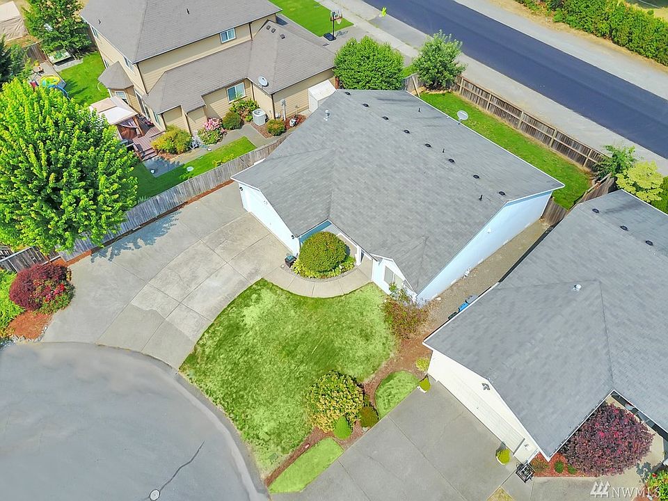 2nd image of 2501 172nd Street Ct E