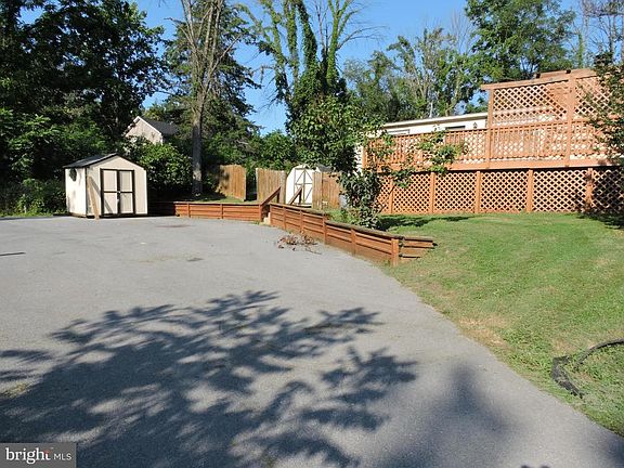2nd image of 69 Old Trail Way