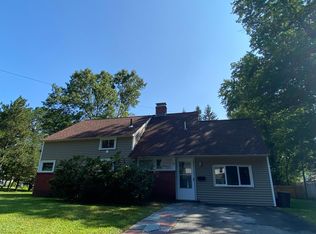 39 Beaverdam Rd, Natick, MA 01760