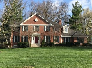 1707 Old Farm Dr, Loveland, OH 45140