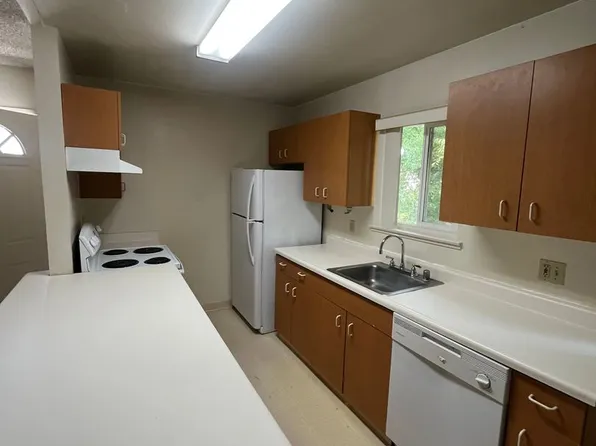 2113 Palisade Ave., 2113 Palisade Ave APT 4, Modesto, CA 95350