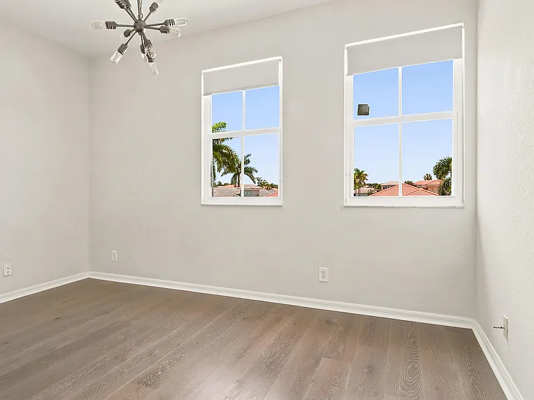 207 Isle Verde Way — Photo 50