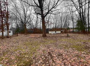 2355 Fashion Ave, Interlochen, MI 49643