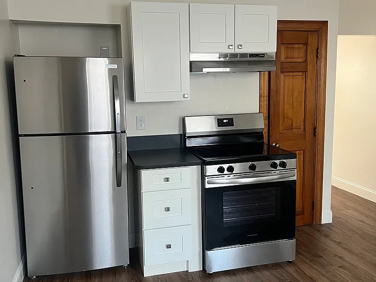 21-27 Sudbury St #25 — Photo 16