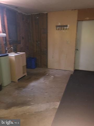 2nd image of 111 Kelsey Rd