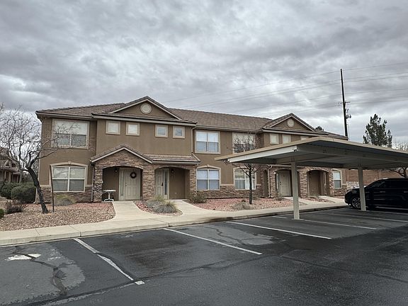 2nd image of 3155 S Hidden Valley Dr Unit 224