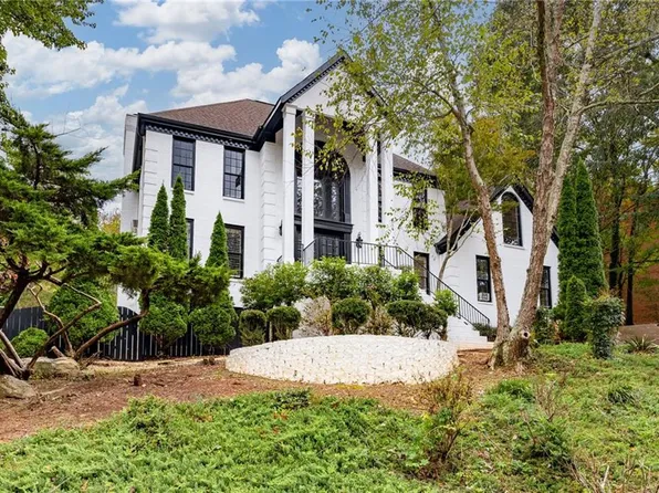 762 Bedford Oaks Dr, Marietta, GA 30068