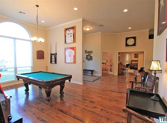 4th image of 1121 Great Oaks
