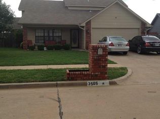 3505 NE Buckingham Ln, Lawton, OK 73507