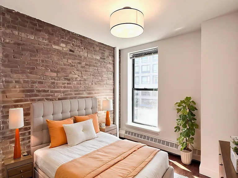 573 Vanderbilt Ave #3B — Photo 8