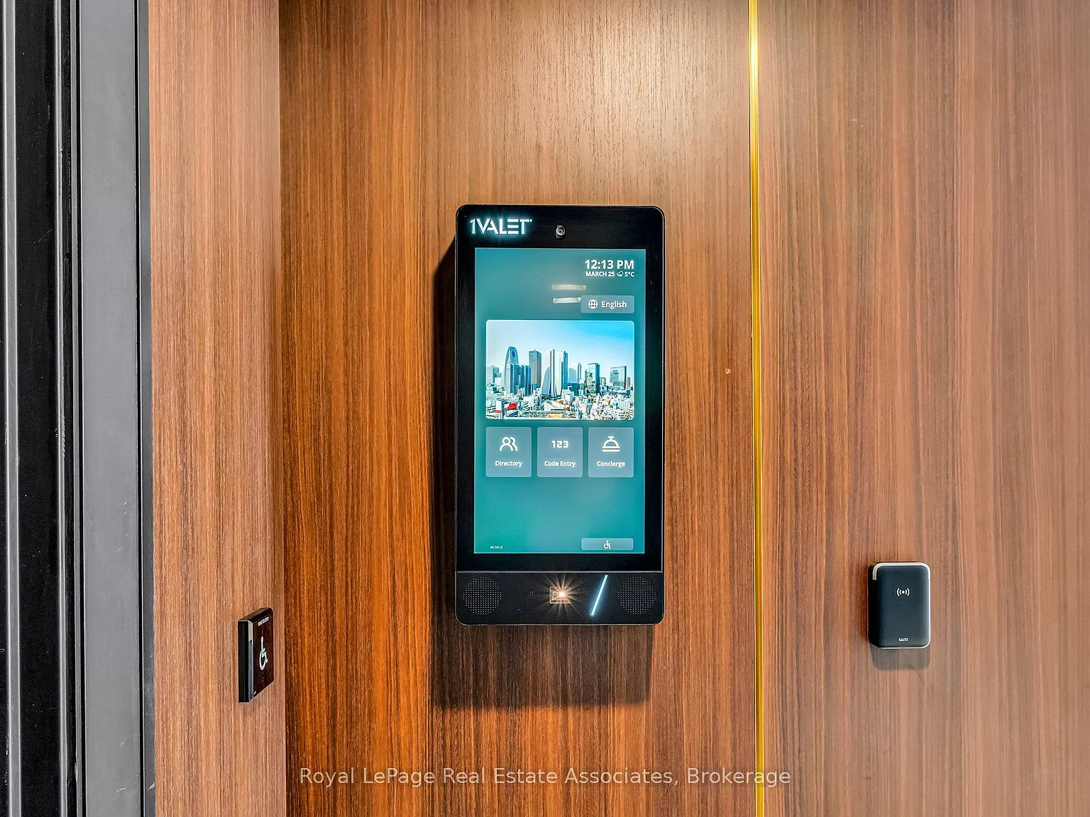 NUVO — Photo 3