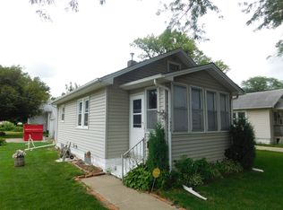 1528 N St SW, Cedar Rapids, IA 52404