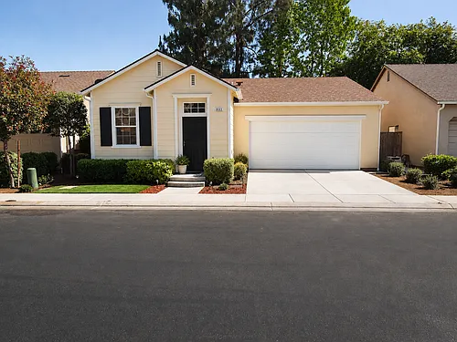 3693 W Pomegranate Ln Photo 1