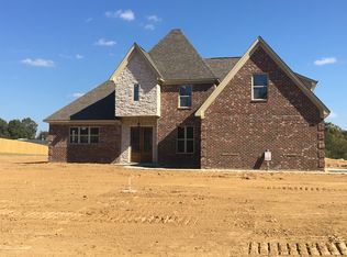 450 E Byhalia Creek Farm Rd, Byhalia, MS 38611