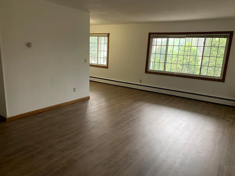 4001 Mavelle Dr — Photo 27