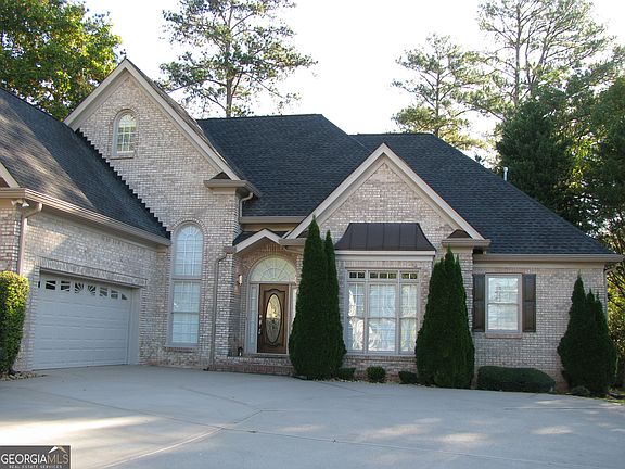 2nd image of 255 Carriage Station Dr