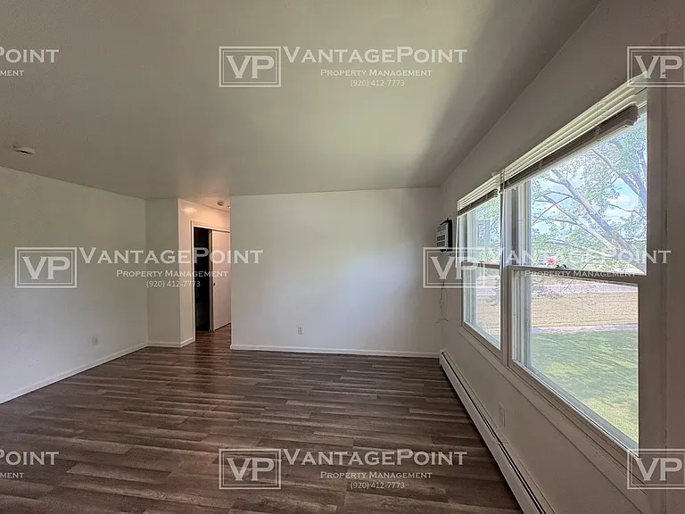 1234 S Erie St #6 — Photo 5