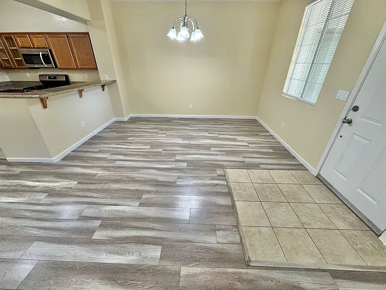 10217 King Henry Ave #101 — Photo 3