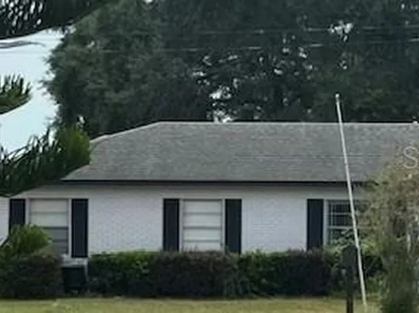 408 4th St S, Dundee, FL 33838