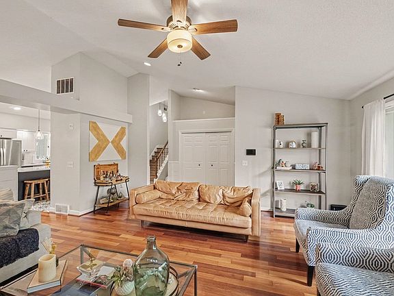 5th image of 6112 Partridge Ln