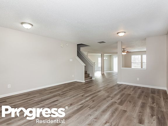 5th image of 133 Brinkley Park Dr