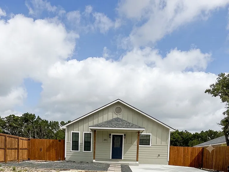 241 Brushy Creek Trl — Photo 6