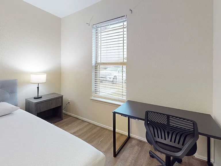 2703 Tara Dr — Photo 14