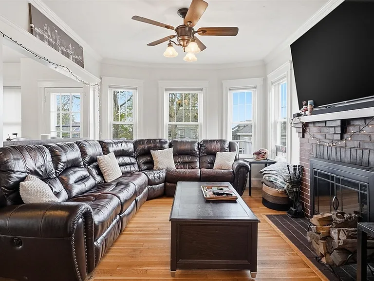 50 Spruce St #2 — Photo 5