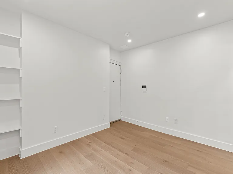 236 W 15th St #56 — Photo 8