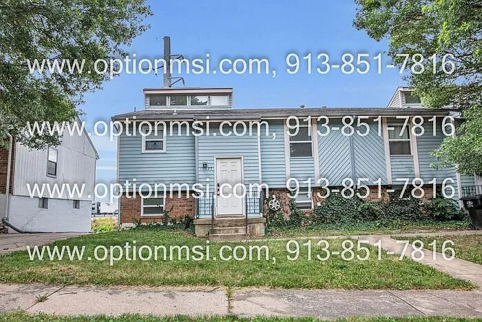 17327 E 42nd St S — Photo 3