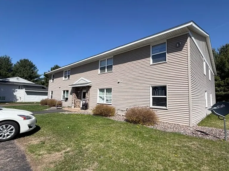 1103 Glades Dr — Photo 12
