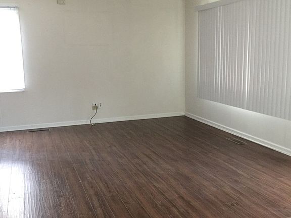 5th image of 123 Madonna Ave