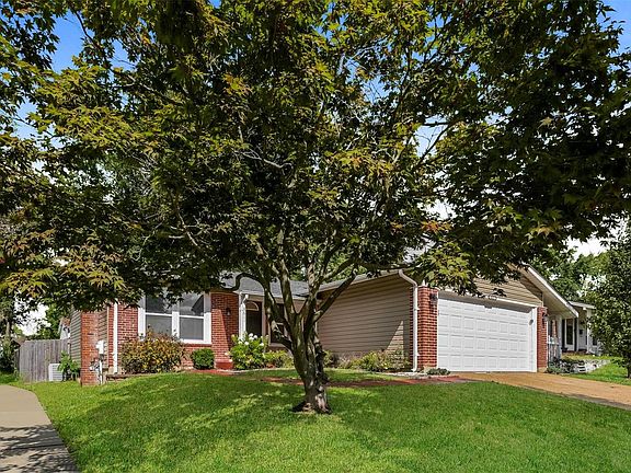 2nd image of 3611 Heather Trails Dr