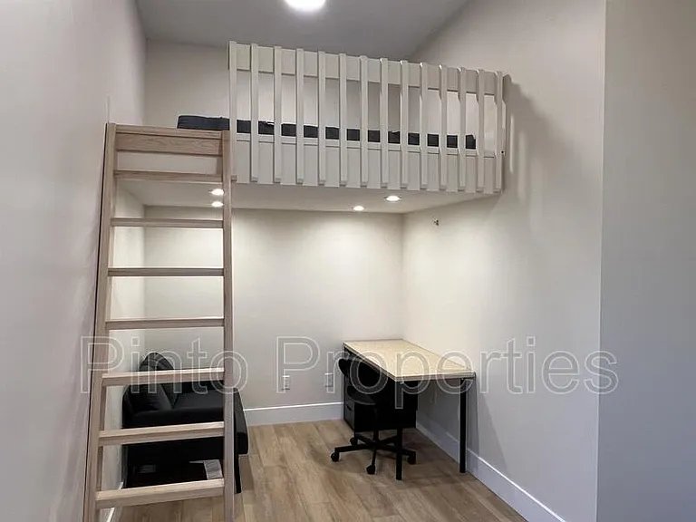8719 110th St NW #3B — Photo 6
