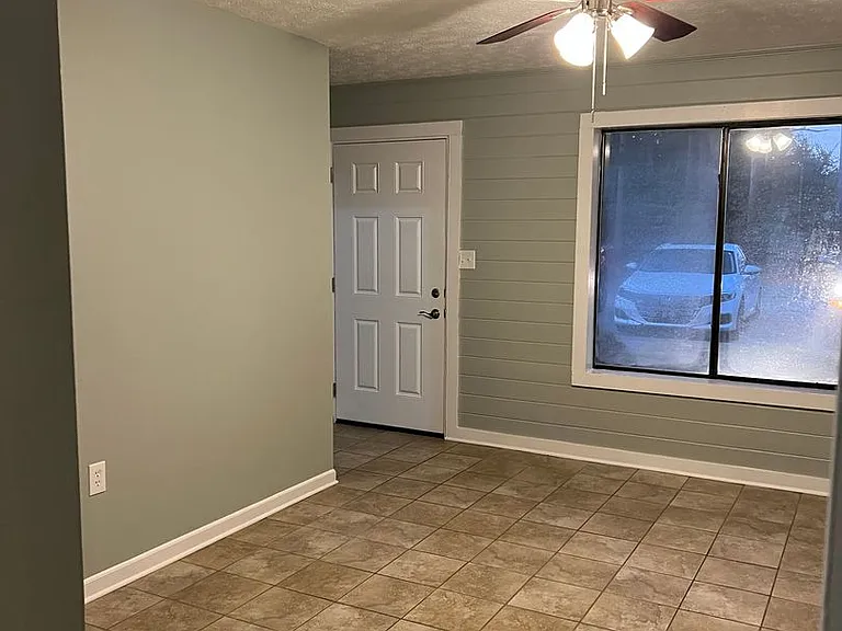 46 Allen Dr — Photo 25