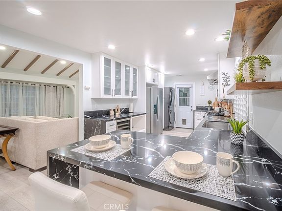 4th image of 2821 Tigertail Dr