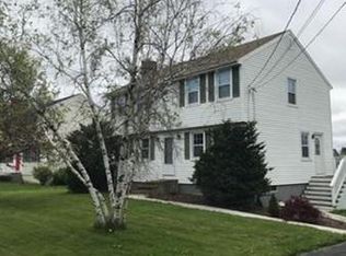 4 Coltin Dr, Newburyport, MA 01950