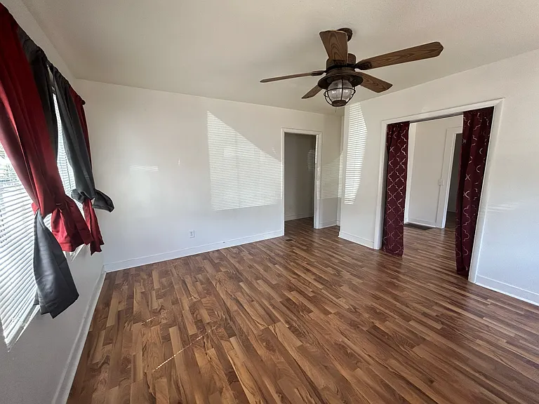 234 W Terrace Dr — Photo 3