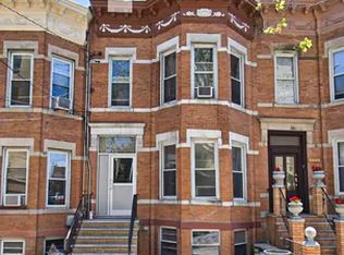 60-48 Bleecker St #2FAMILYY, Ridgewood, NY 11385