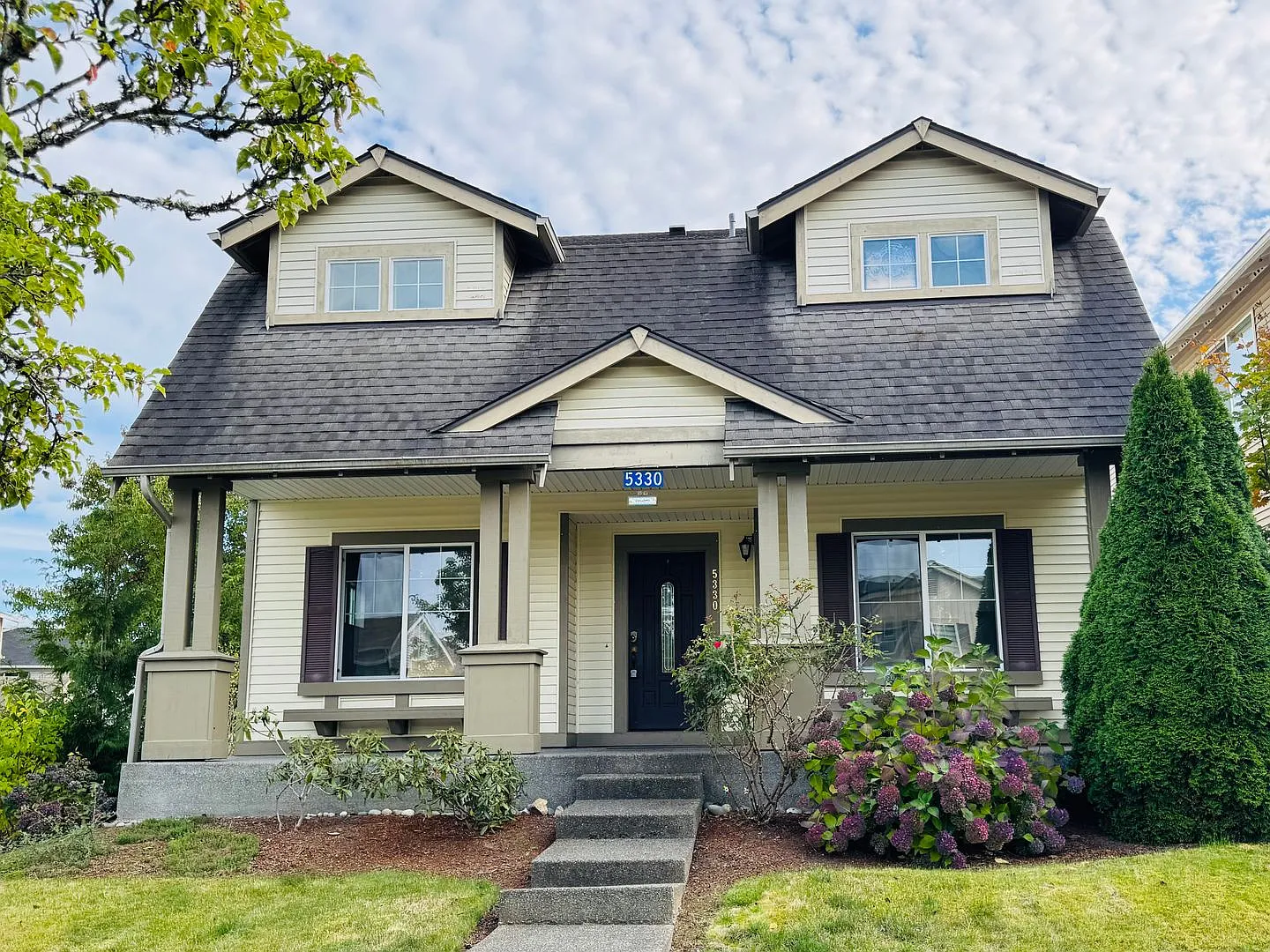 Skagit Highlands, 3 Bed, 2.5 Bath, Plus Bonus Room — Photo 1