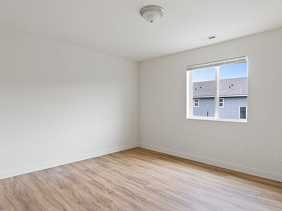 3rd image of 2617 W Marina Dr #1
