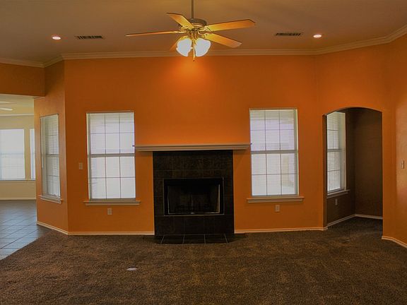 4th image of 14 W Harvard Cir