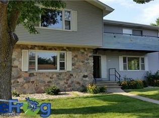 1316 Bismarck Ave APT 2, Oshkosh, WI 54902